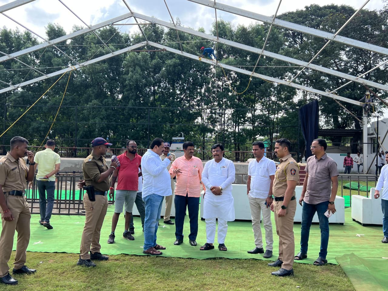 Shiv Sena group leaders meeting tomorrow